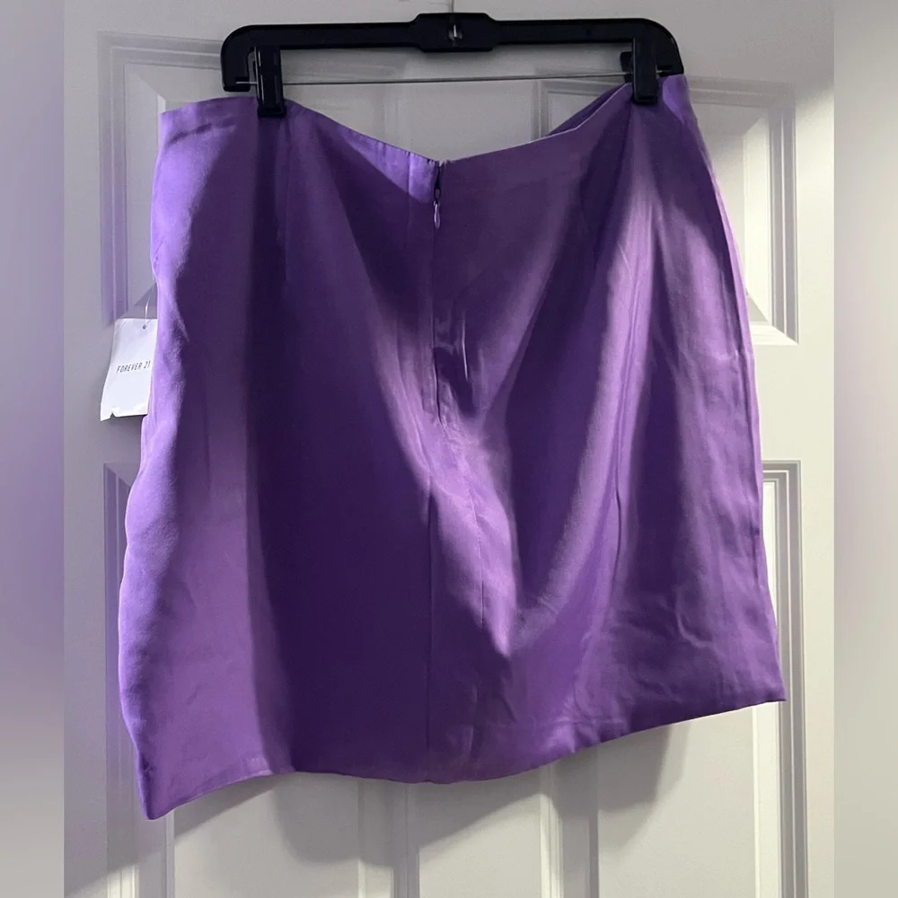 NWT! Women’s 1X Forever 21 Vibrant Purple Skirt - Picture 6 of 7